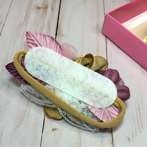 Set of 3 - Elegant Floral Infant Headbands - Picture 5 of 7